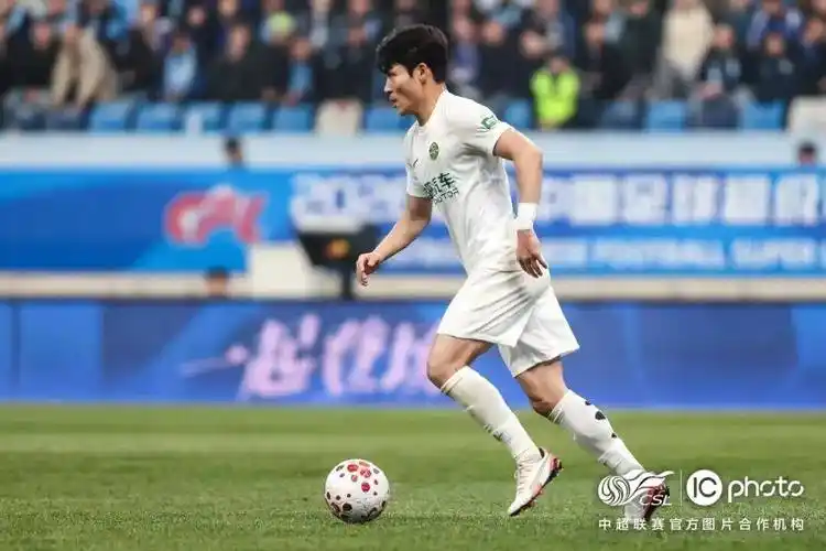 比利时甲级联赛：亨克 VS 沙勒罗瓦